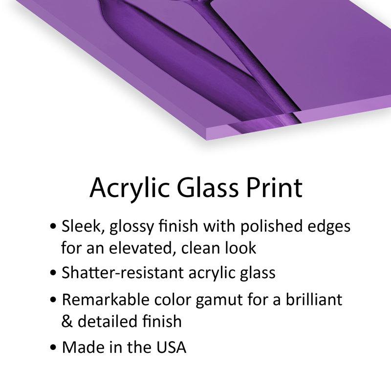 Une tulipe à imprimé mauve sur verre acrylique