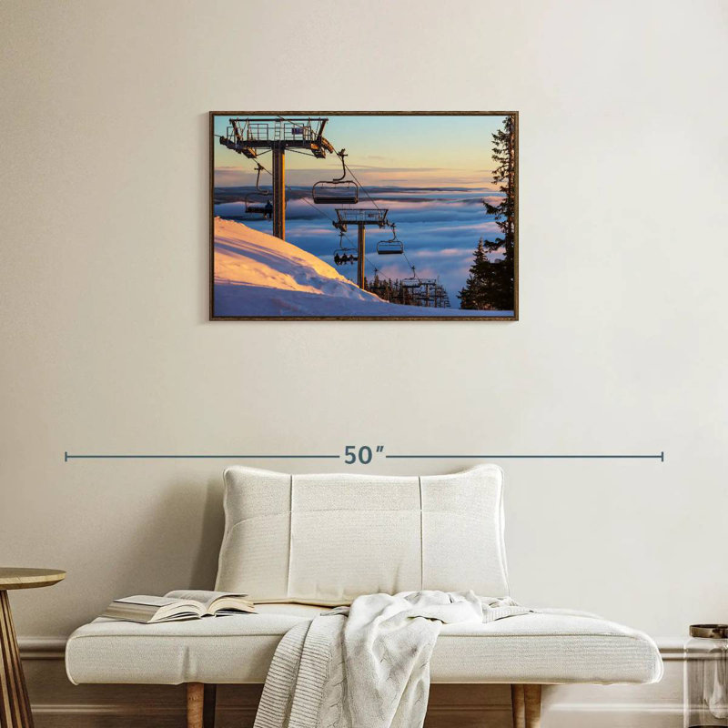Remontées mécaniques au coucher du soleil, Cadre flottant en noyer, 31 po x 21 po
