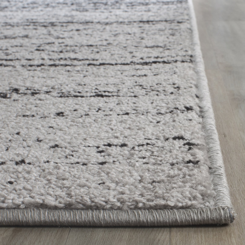 Tapis argenté / noir Atziri Costa Mesa, Carré 8 pi
