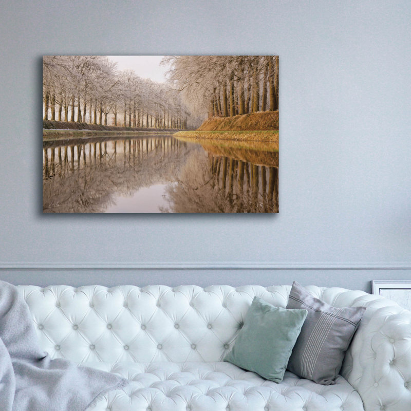  «Frosty Reflections» par Martin Podt, art mural sur toile, 60 po x 40 po