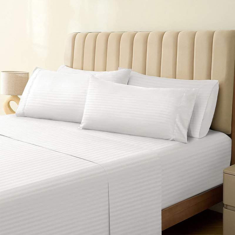 Ensemble de draps 4 pièces Luxclub, Blanc blanc, Ensemble de draps pour grand lit avec 2 taies d'or