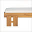 Lit de jour en bois d'acacia au fini teck avec coussin et coussin crème, housse de coussin lavable, conception moderne à profil bas pour le salon de patio
