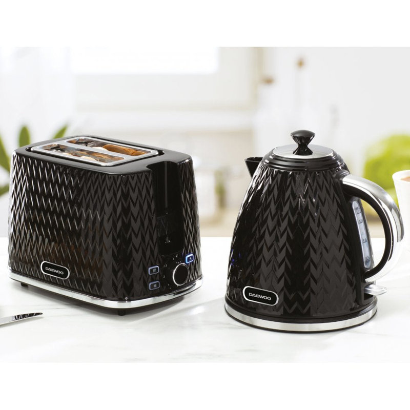 Daewoo Argyle 1.7L Plastic Electric Tea Kettle, Black