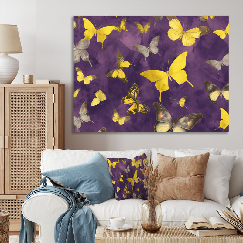 Papillon jaune et mauve, H 34 po x l 44 po x P 1,5 po, Toile tendue