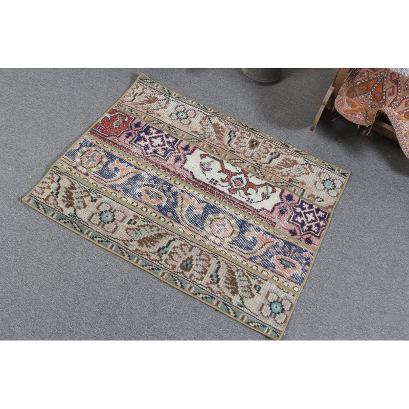 Tapis de porte turc rétro avec motifs géométriques et floraux uniques dans un décor pastel doux tissé à la main pour un attrait personnel