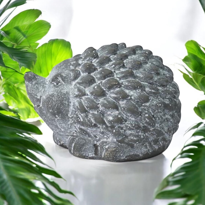 Garden Statue, 7cm H x 10cm W x 8cm D