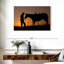 Lelar Cowboy debout avec son cheval-107847124
