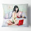 Jolie femme avec ordinateur portable - oreiller imprimé portrait-29597763-29597766