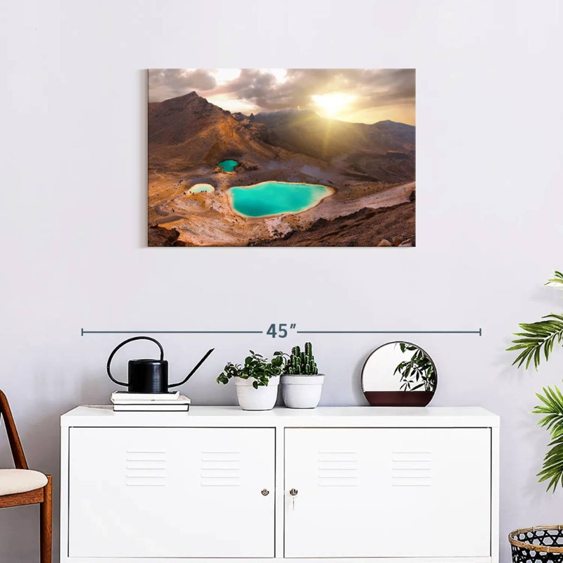 Kavia Sunkissed Emerald Lakes, 20" H x 30" W