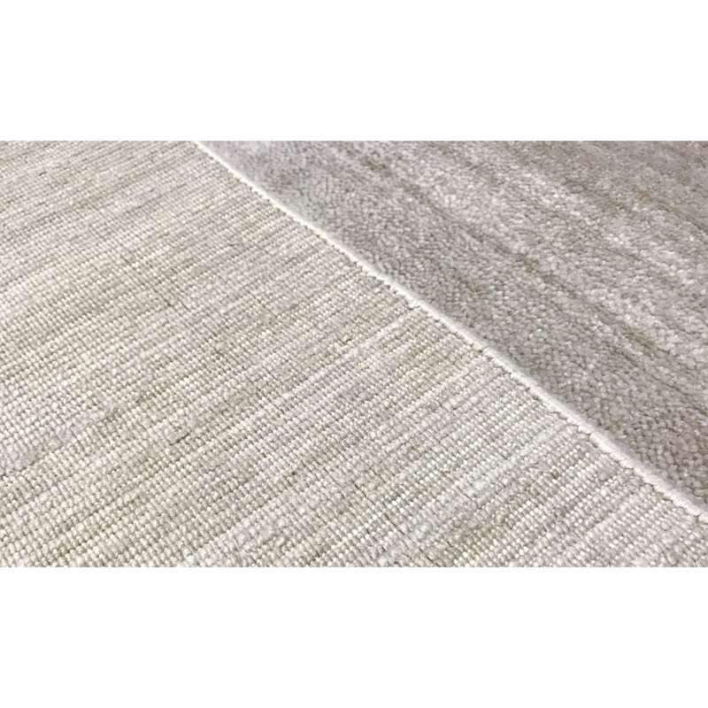 Area Rug in Ivory