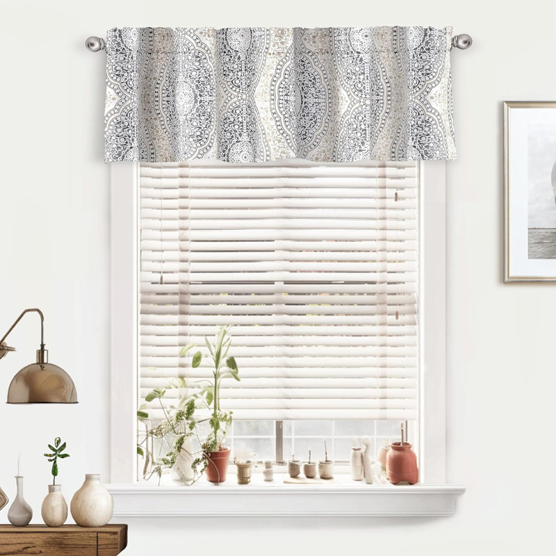 Cantonnières de fenêtre Zambrana, l 52 po x L 14 po, Beige/gris