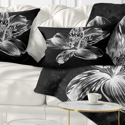 Coussin lombaire floral monochrome à fleurs alstroemeria