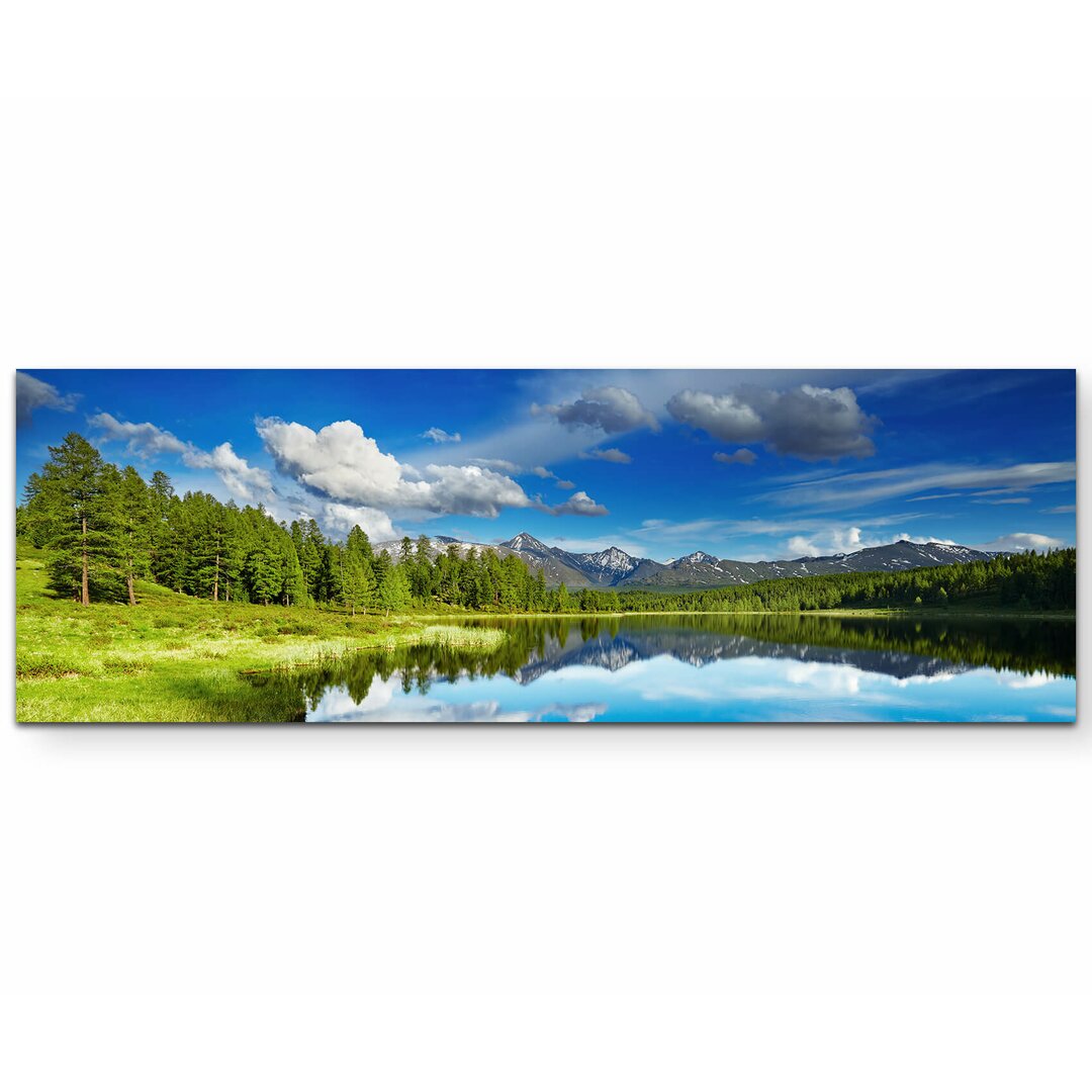 Leinwandbild Bergsee mit Wolkenspiegelung im Altaigebirge