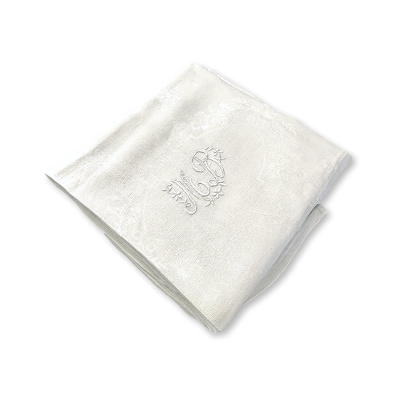 Nappe Antique French Ivory