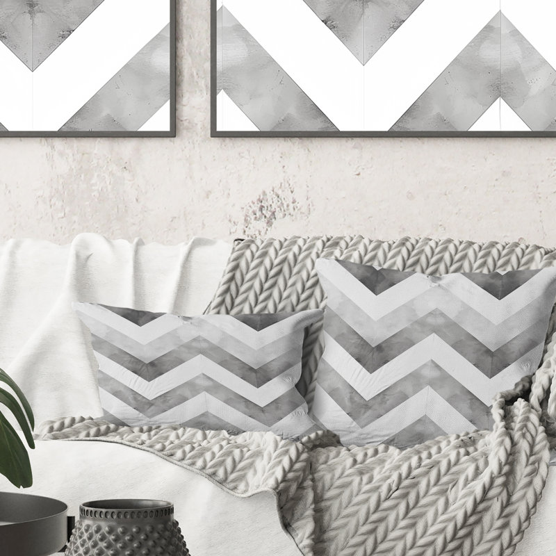 Coussin décoratif gris Midcentury Chevron Print I - Midcentury, H 18 po x l 18 po