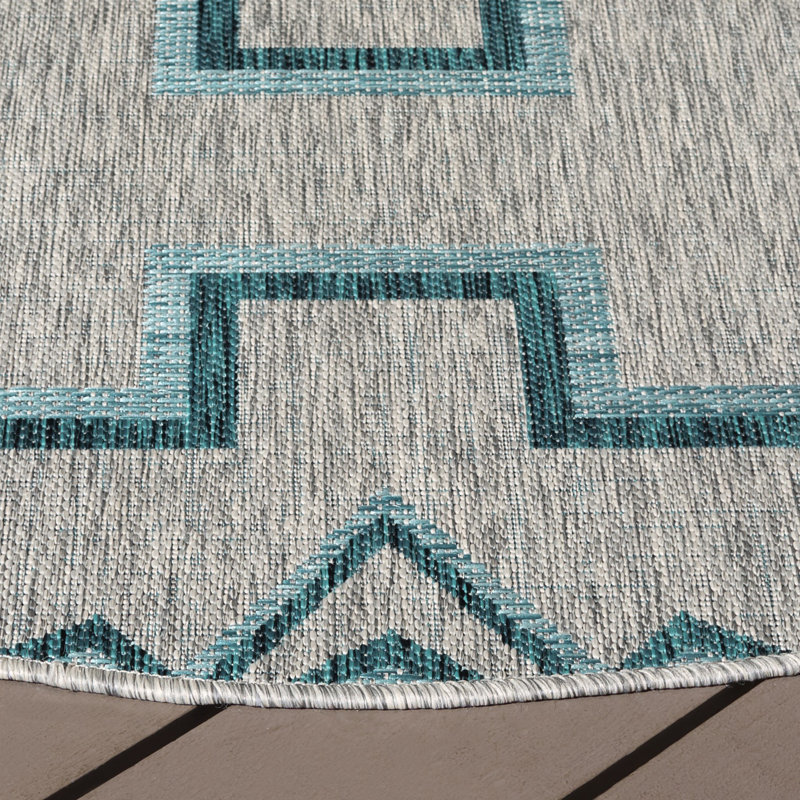 Amarien Geometric Indoor/Outdoor Area Rug, Round 6'7"