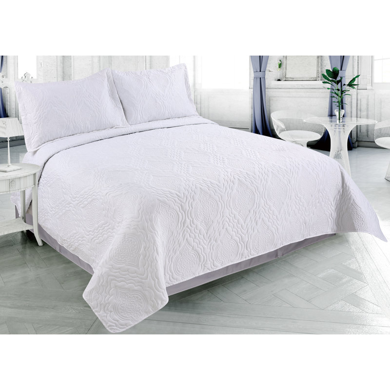 Ensemble de courtepointe réversible en microfibre Marina Decoration, Courtepointe pour très grand lit et 2 taies déco, Blanc