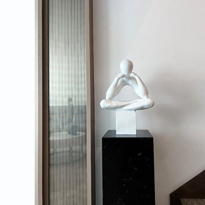 Article de décoration simple en résine abstraite