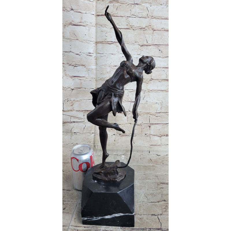 Figurines et sculptures Skylr