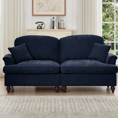 Canapé à deux places en chenille bleue avec accoudoirs évasés, pieds fuselés et jupes plissées à volants, style Mid-Century pour espace de vie