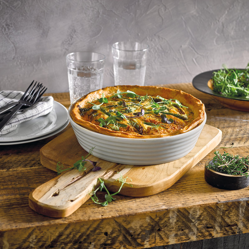 Denby + James Martin Round Baking Roasting Dish