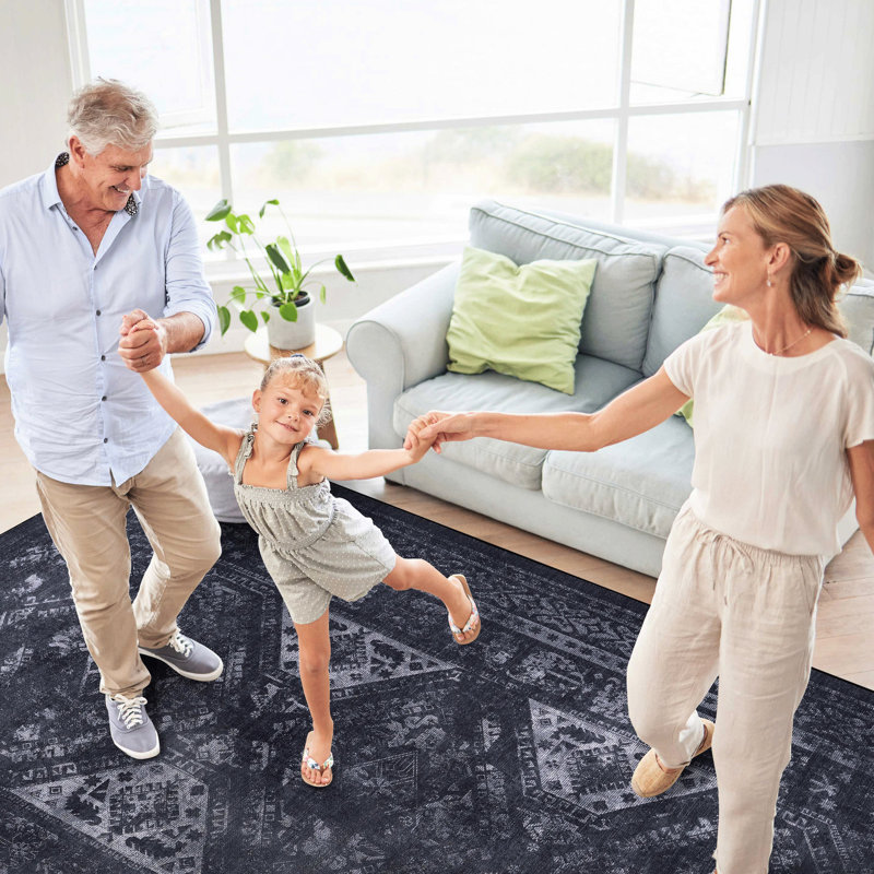 Tapis lavable 5 po x 8 po, à poils courts, sans perte de poils pour le couloir, le salon - noir / gris, lavable à la machine, cuisine antidérapante, bureau, noir, gris