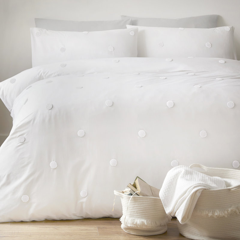 Dot Garden Duvet Cover Set, Double Duvet Cover + 2 Standard Pillowcases, White/White Dots
