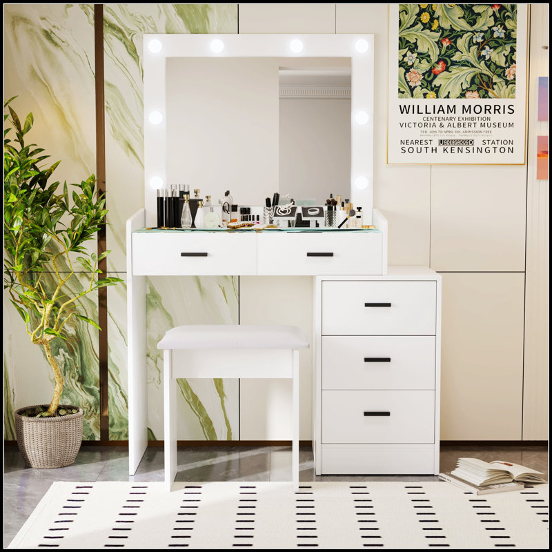Coiffeuse réglable blanche avec 5 tiroirs, miroir à DEL et rangement caché pour des routines de beauté élégantes