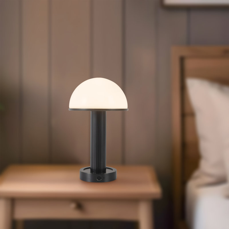 Vienna 9-in Black dimmable LED Table Lamp, Urban Bronze