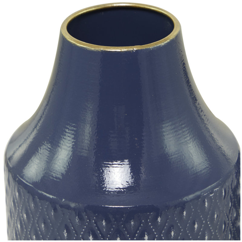 Ensemble de vases décoratifs en métal