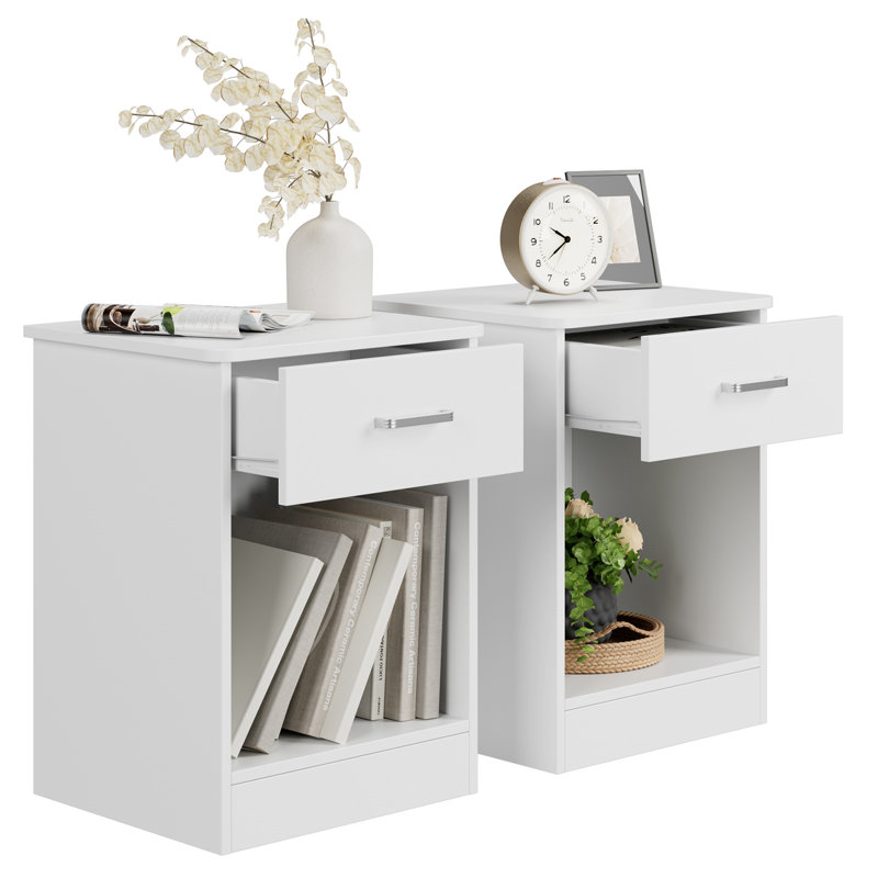 Ensemble de lit à baldaquin 3 pièces - Tête de lit à DEL avec charge USB / Type-C, structure en métal robuste, poteaux amovibles + 2 tables de chevet assorties