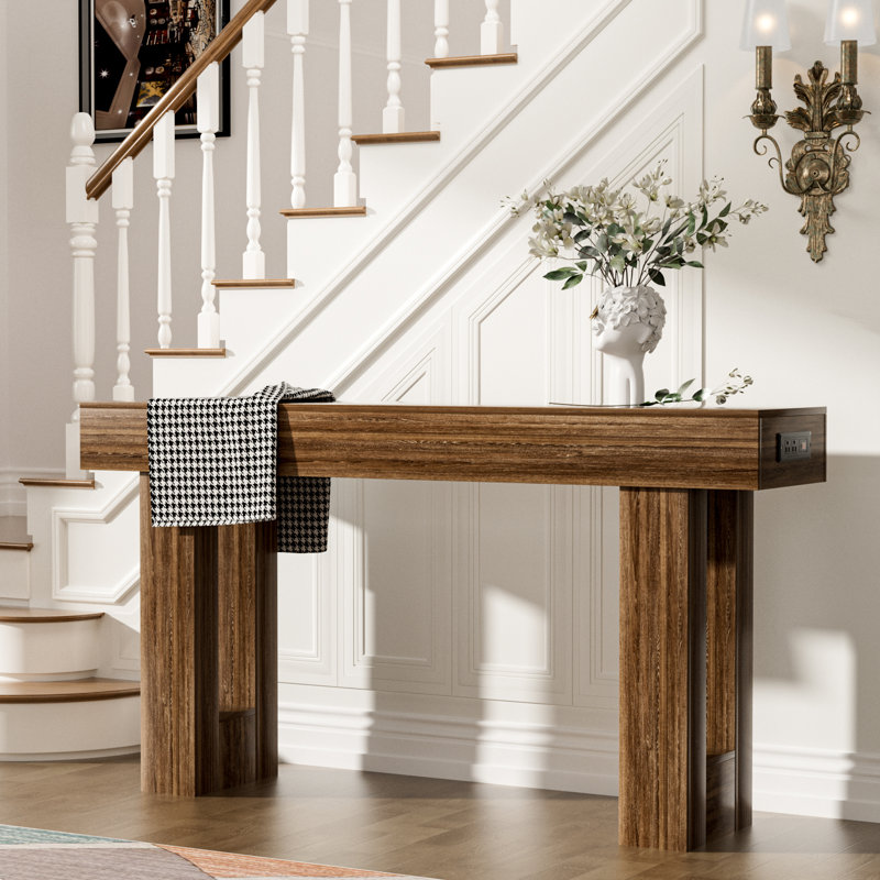 Console de 63 pouces avec station de charge, bande de lumière DEL, Noyer