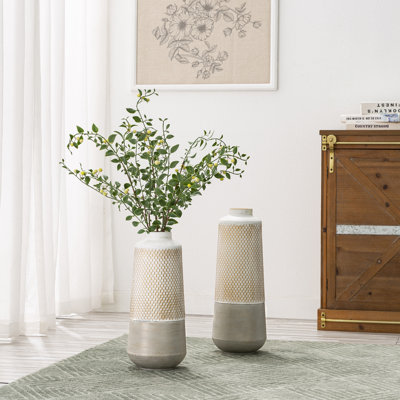 Vase de table en métal Labrecque