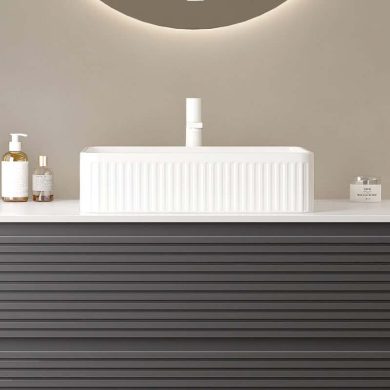 Lavabo vasque de salle de bain sans armoire, lavabo en céramique blanc de 20 po et fonctionnel, trou de robinet pré-percé de 1,38 po, tuyau de drain extensible avec couvercle de trou, ajout fonctionnel indispensable moderne
