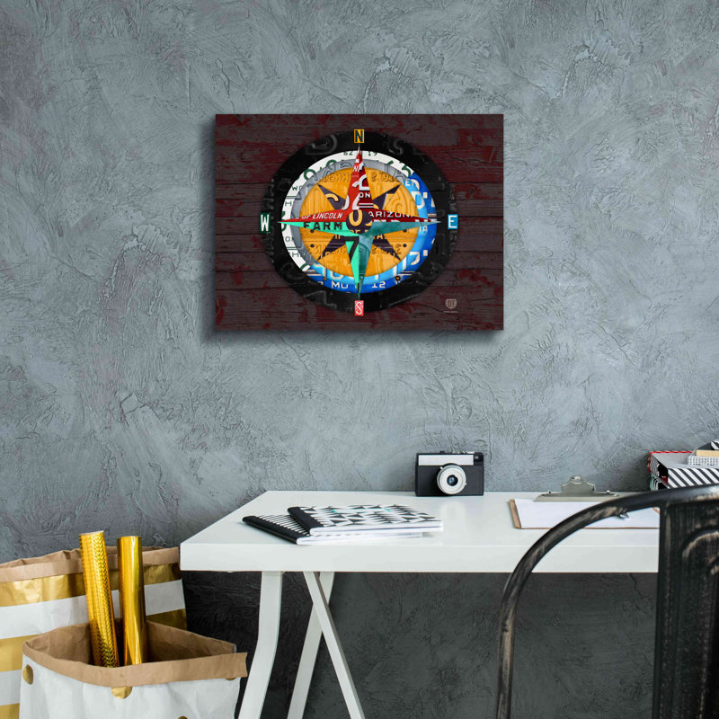 «Compass» par Design Turnpike, estampe numérique sur toile, H 12 po x l 16 po x P 0,75 po