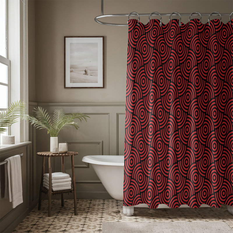 Rideau de douche Crimson Polka - Premium, H 74 po x l 71 po