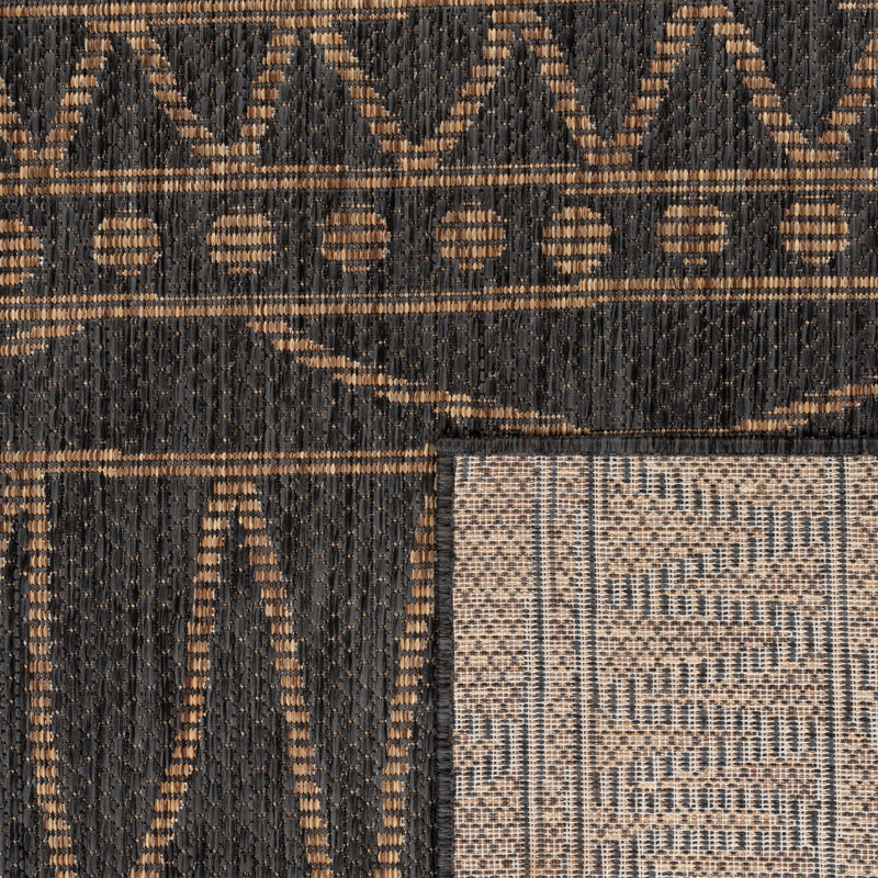 Tapis intérieur / extérieur rectangulaire Concetto, Rectangle 5 pi 3 po x 7 pi 3 po