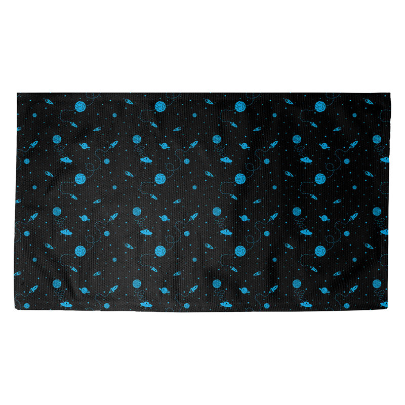 Tapis d’intérieur extérieur espace extérieur Avicia, L 25,5 po x L 42 po, Noir / Bleu