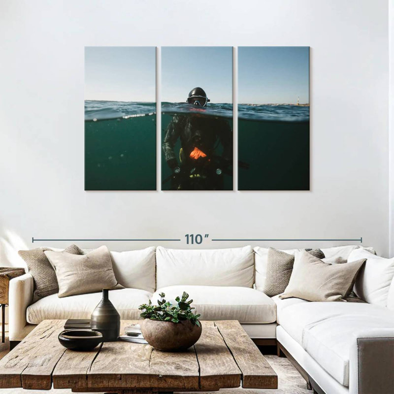 Sea Diver, 48" H x 74" W