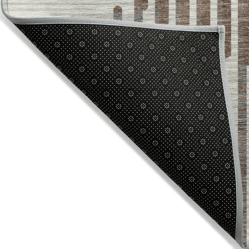 Tapis intérieur / extérieur brun Elowen , 5 pi x 7 pi 6 po