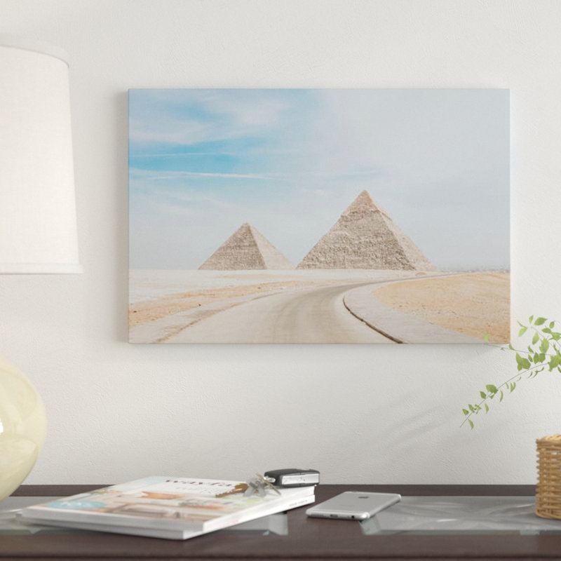 Pyramides d'Egypte par Luke Anthony Gram - impression sur toile tendue, H 8 po x l 12 po x P 0,75 po, Toile tendue