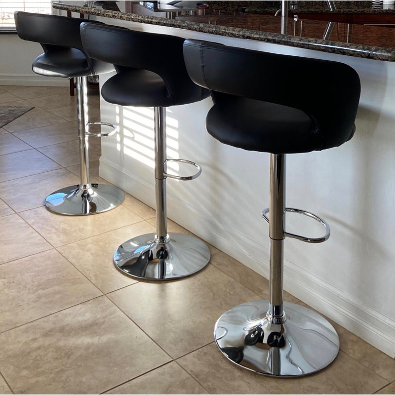 Tabouret de bar pivotant à hauteur réglable Andromachi, Noir