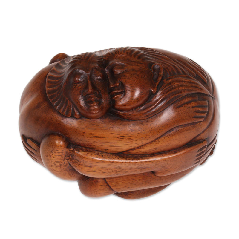 Figurine en bois romancing Lucasta