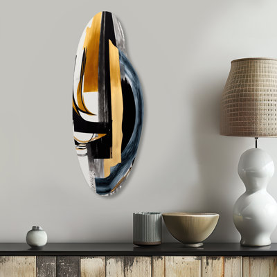Glam doré et noir Expression II - spirales abstraites, décoration murale asymétrique en métal, impression moderne sur métal courbé
