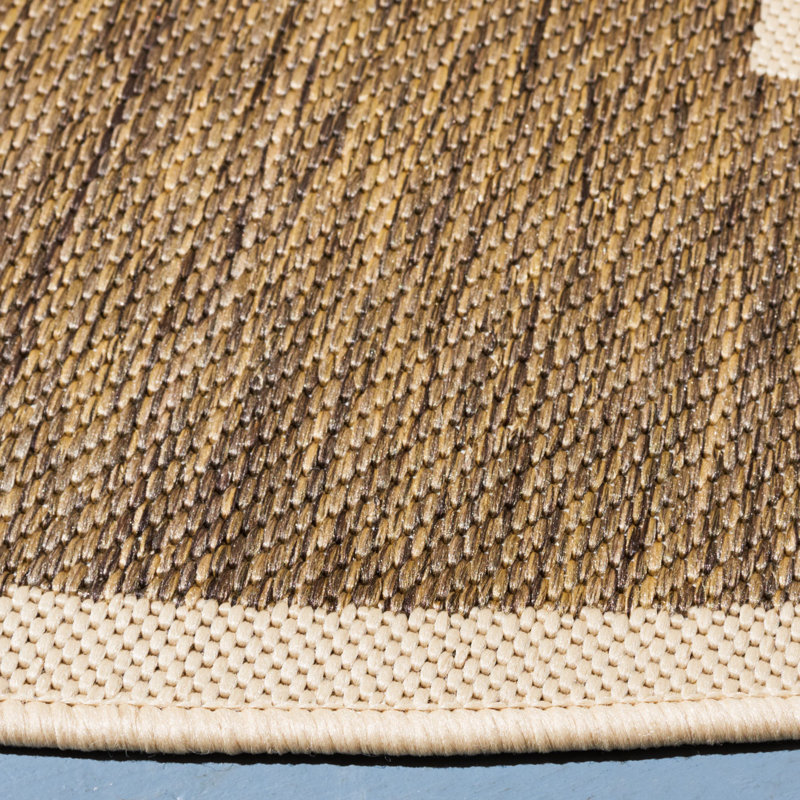Herefordshire Performance Geometric Indoor/Outdoor Area Rug, Round 7'1"