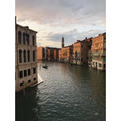 Venizia by Max Blakesberg Studios