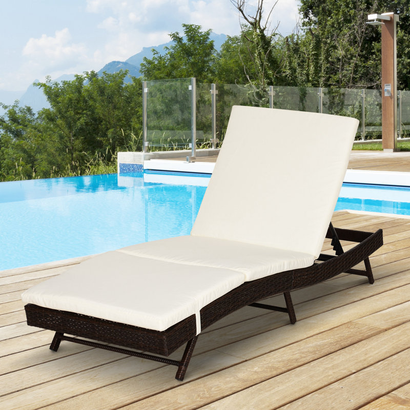 Chaise longue de patio, chaise de piscine avec dossier réglable à 5 positions et coussin