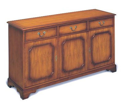 Tarporley 140cm Sideboard