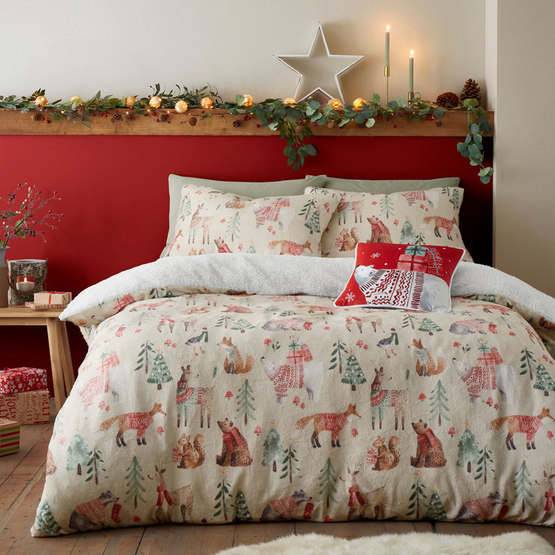 Christmas Woodland Animals 100% Polyester Bedding, Super King Duvet Cover + 2 Standard Pillowcases