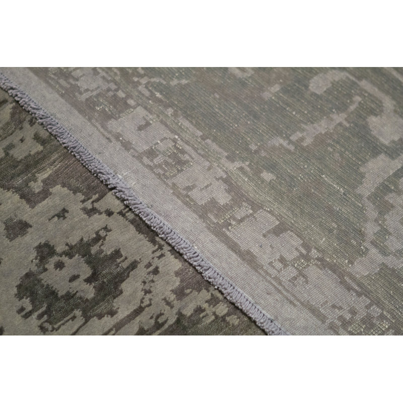 Windsom Oriental Area Rug in Light Gray